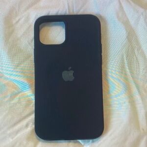 Apple Midnight Silicone iPhone Case